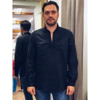 Чорна чоловіча вишиванка