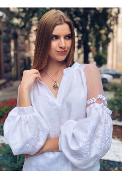 Чарівна лляна жіноча вишиванка з органзою, біла