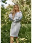 Платье вышитое с цветочным узором, черное